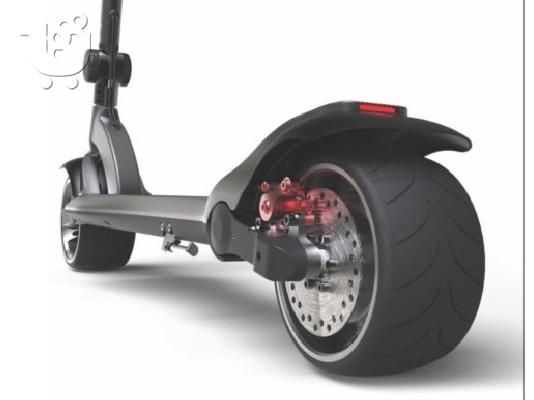 Ηλεκτρικά Scooter Wide Wheel πτυσσόμενα Dual Motor 1600W Kick E-Scooter μακράς εμβέλειας...